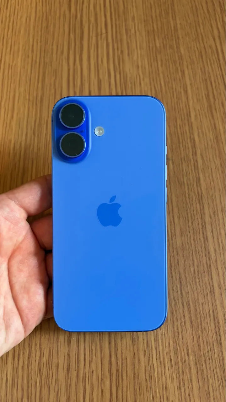 Apple iPhone 16 128GB - Seminovo