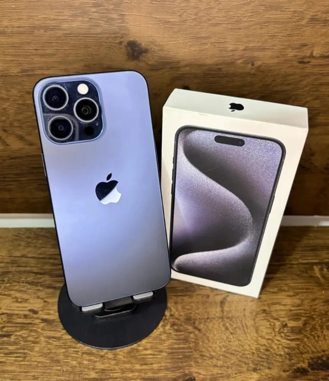 Apple iPhone 15 Pro Max 256GB - Seminovo