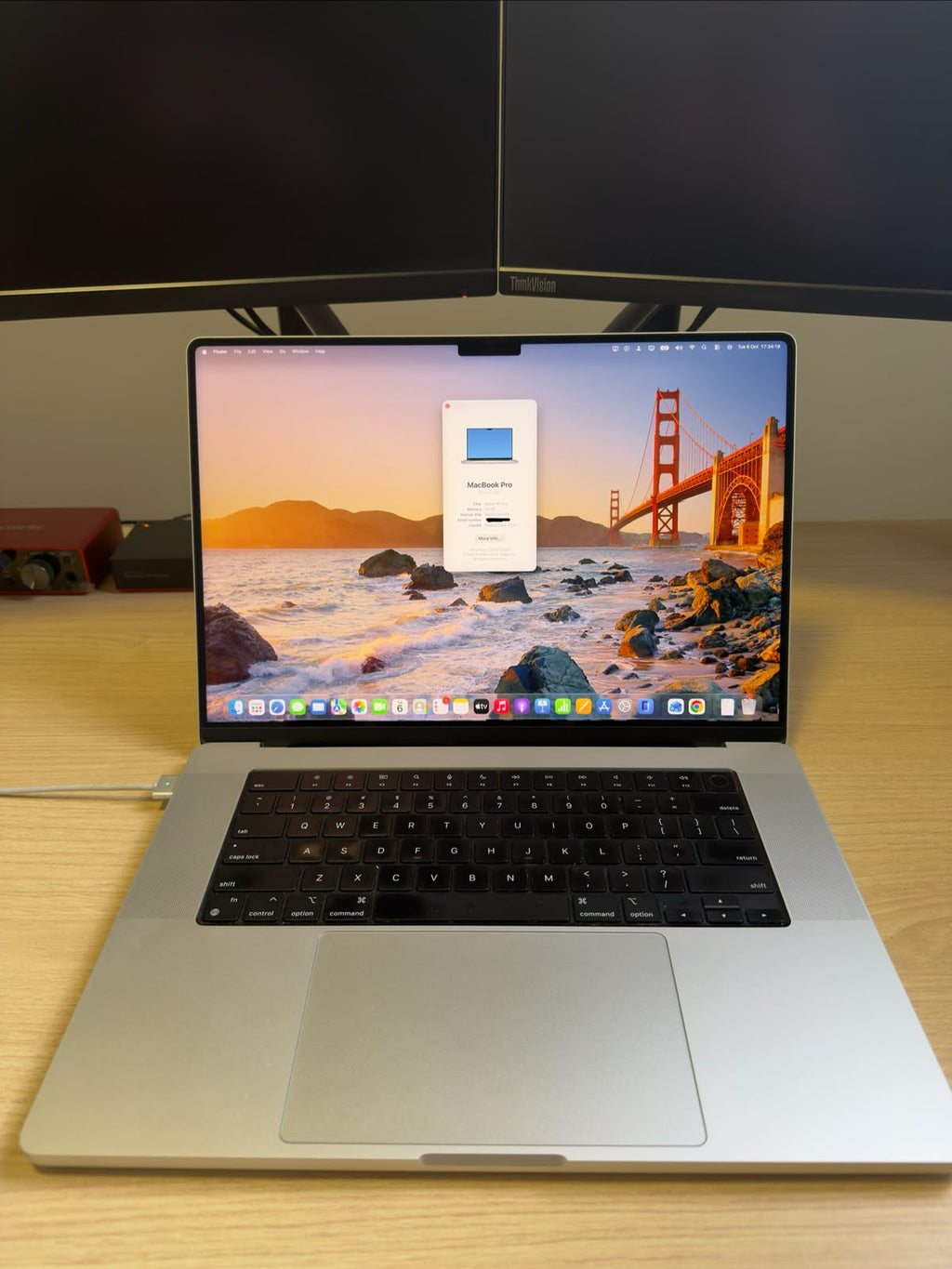 Outlet - MacBook Pro M1 de 16,2 Polegadas, M1 Pro  - 16GB RAM, 1TB SSD - Impecável