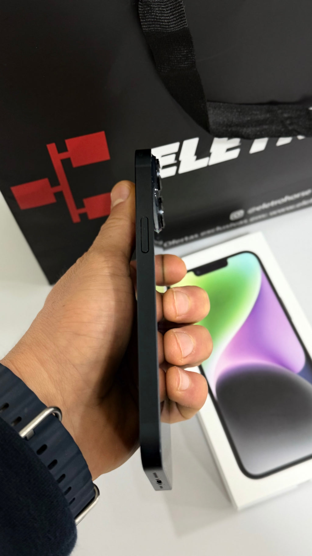 Outlet - Apple iPhone 14 128GB - Seminovo