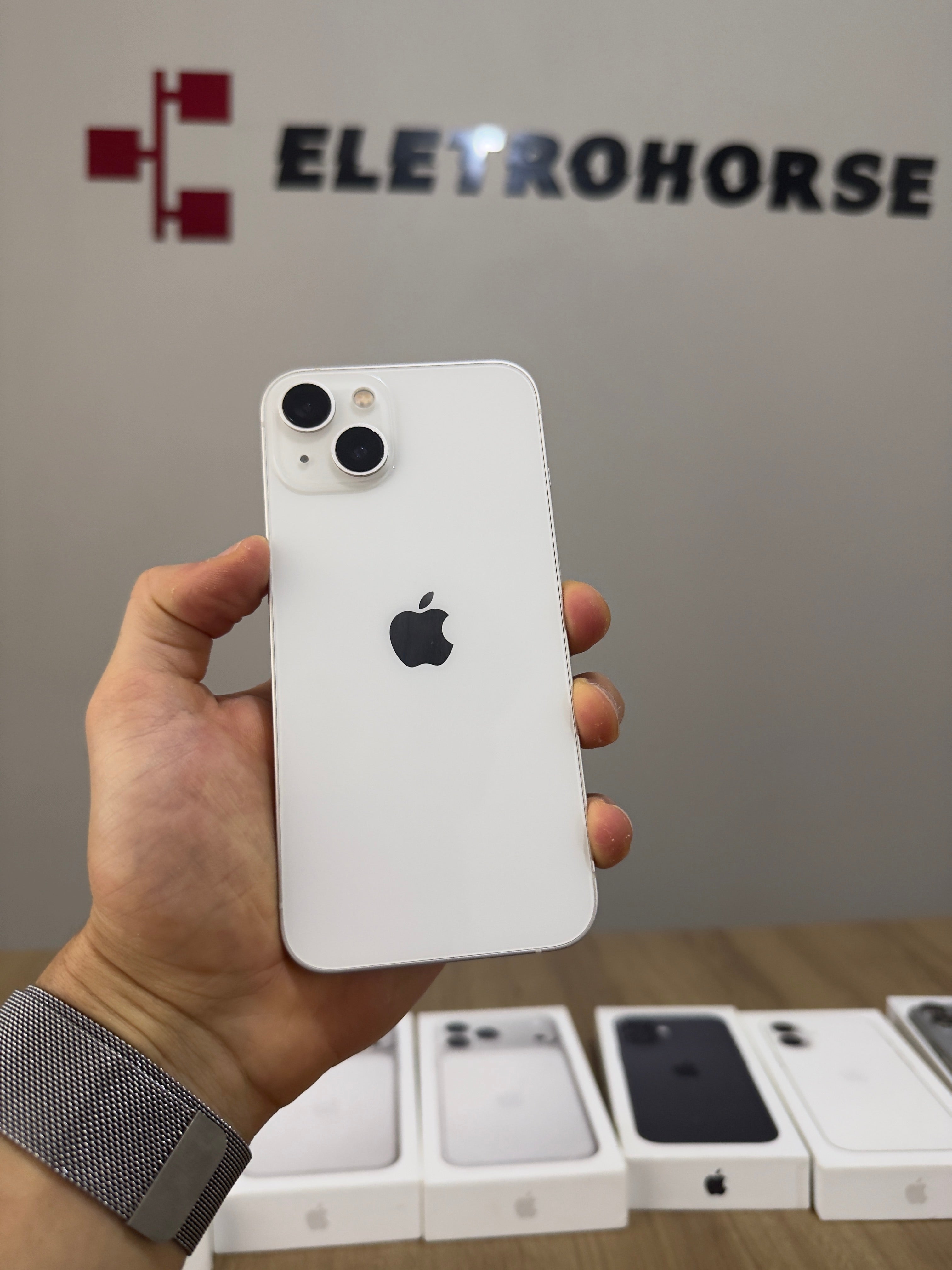 Apple iPhone 13 256GB - Seminovo