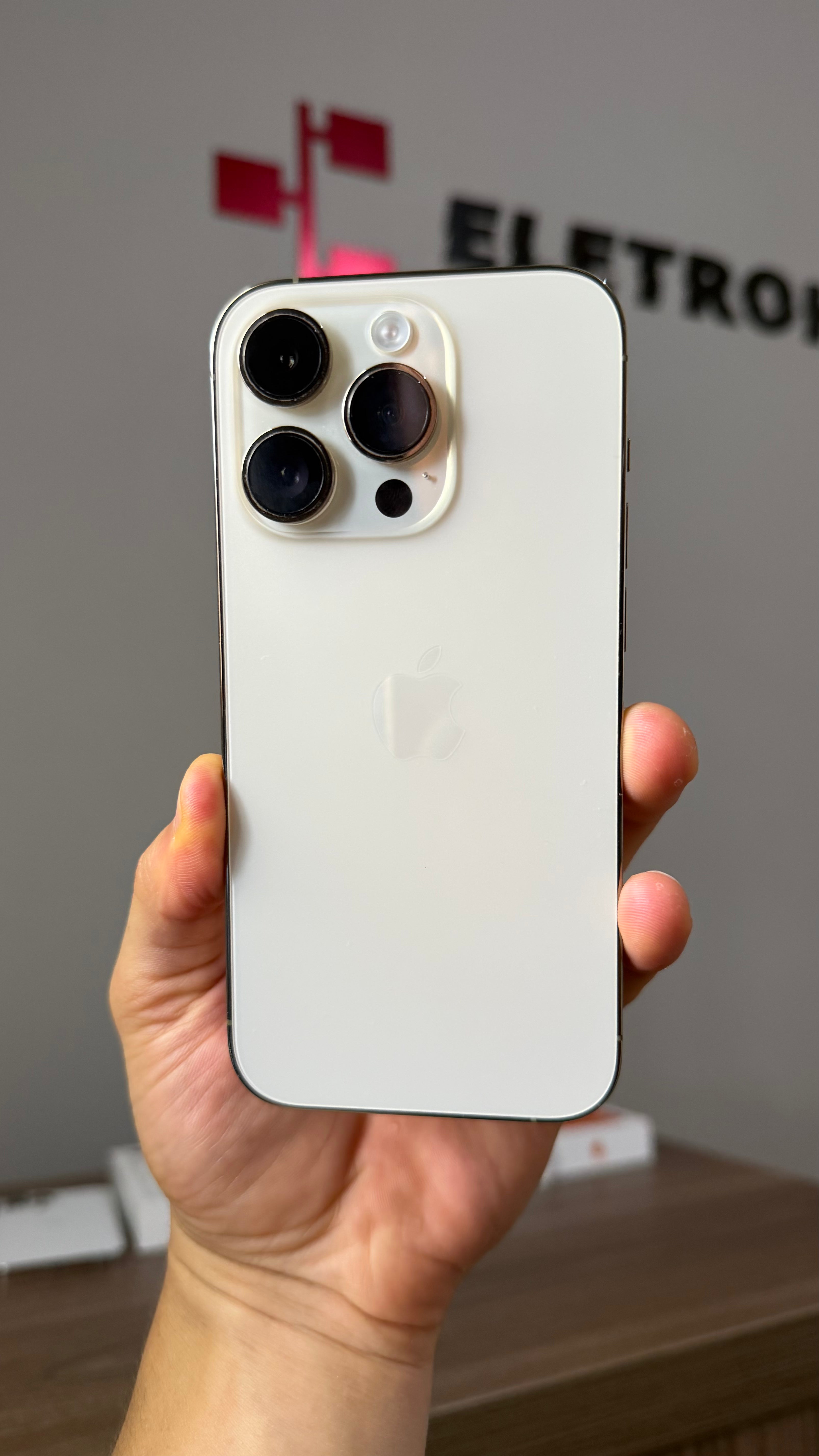 Apple iPhone 14 Pro 256GB - Seminovo