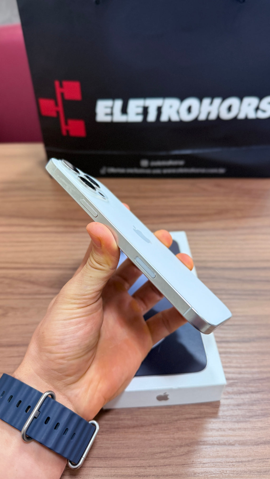 Outlet - iPhone 16 Pro Max de 256GB