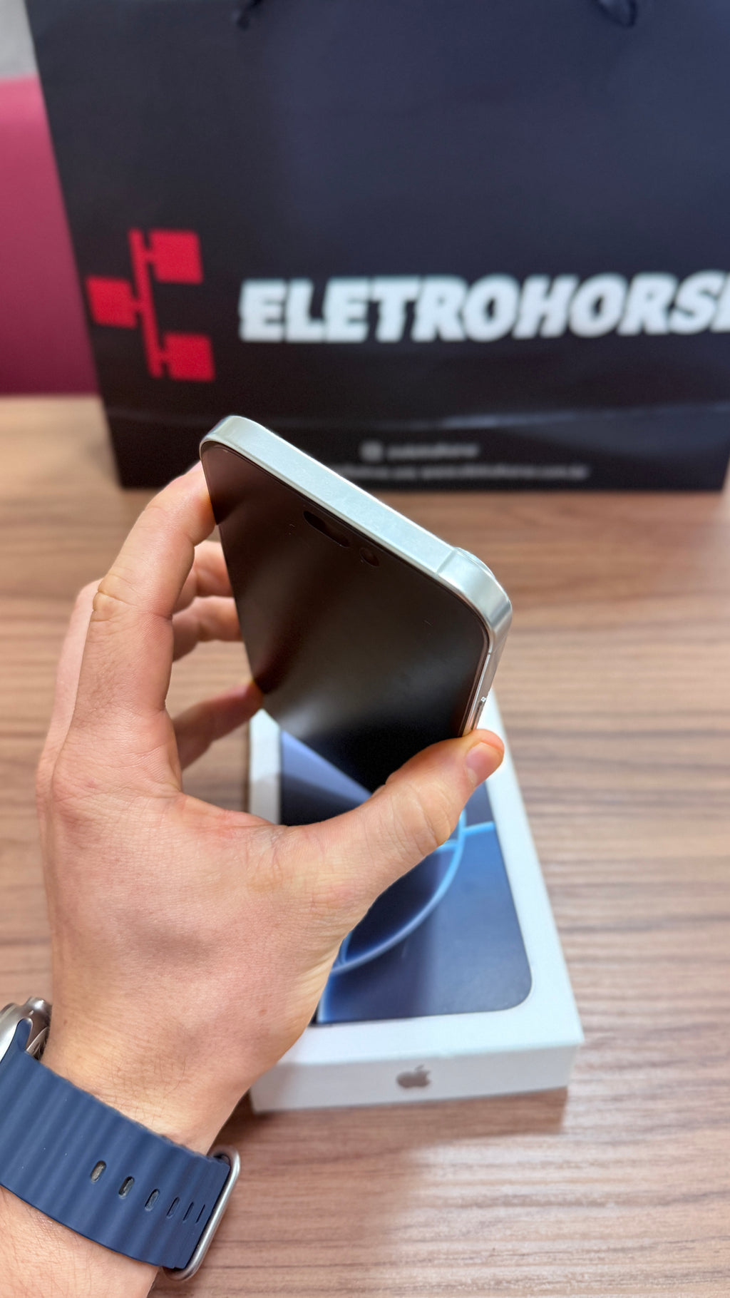 Outlet - iPhone 16 Pro Max de 256GB