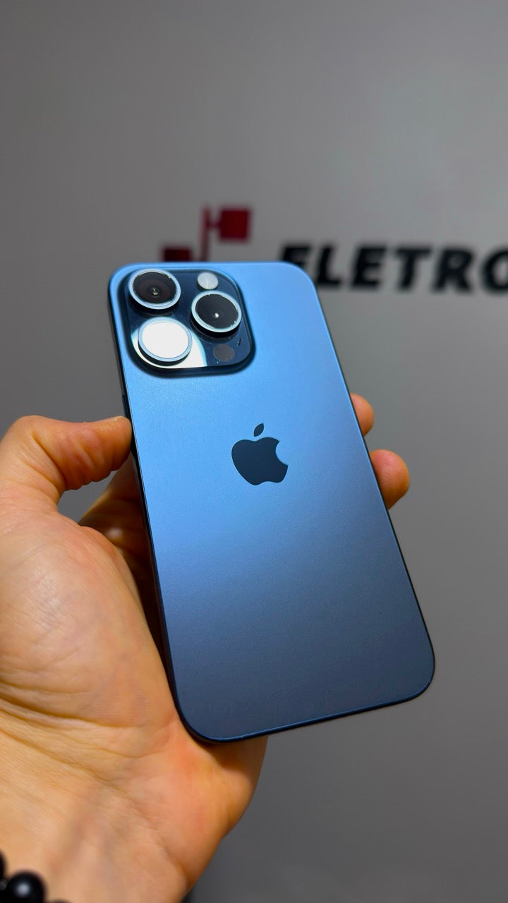 Apple iPhone 15 Pro 256GB - Titânio Azul - Promoção