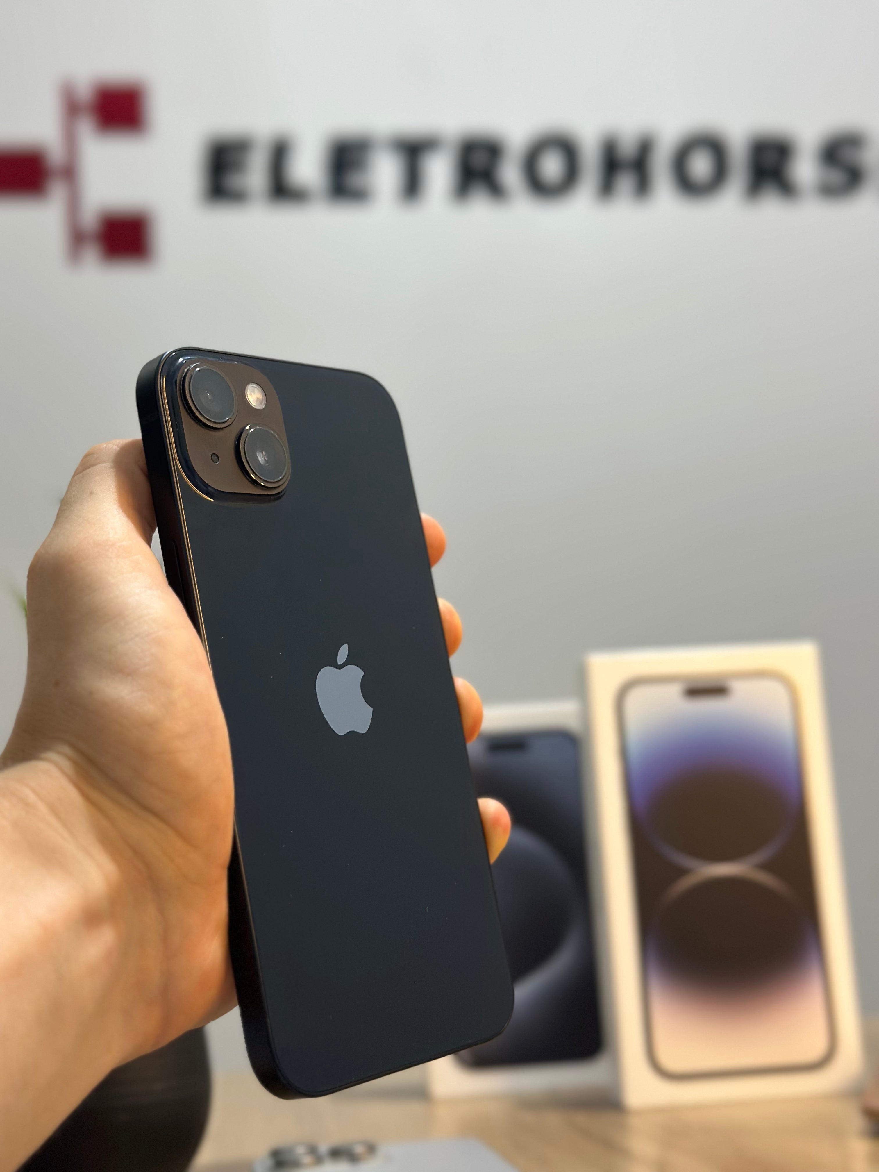 Apple iPhone 14 128GB - Seminovo