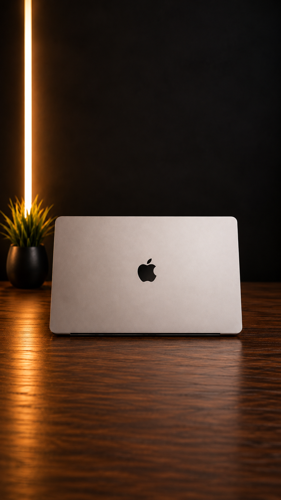 Outlet - MacBook Pro M1 de 16,2 Polegadas, M1 Pro  - 16GB RAM, 512 SSD - Com caixa