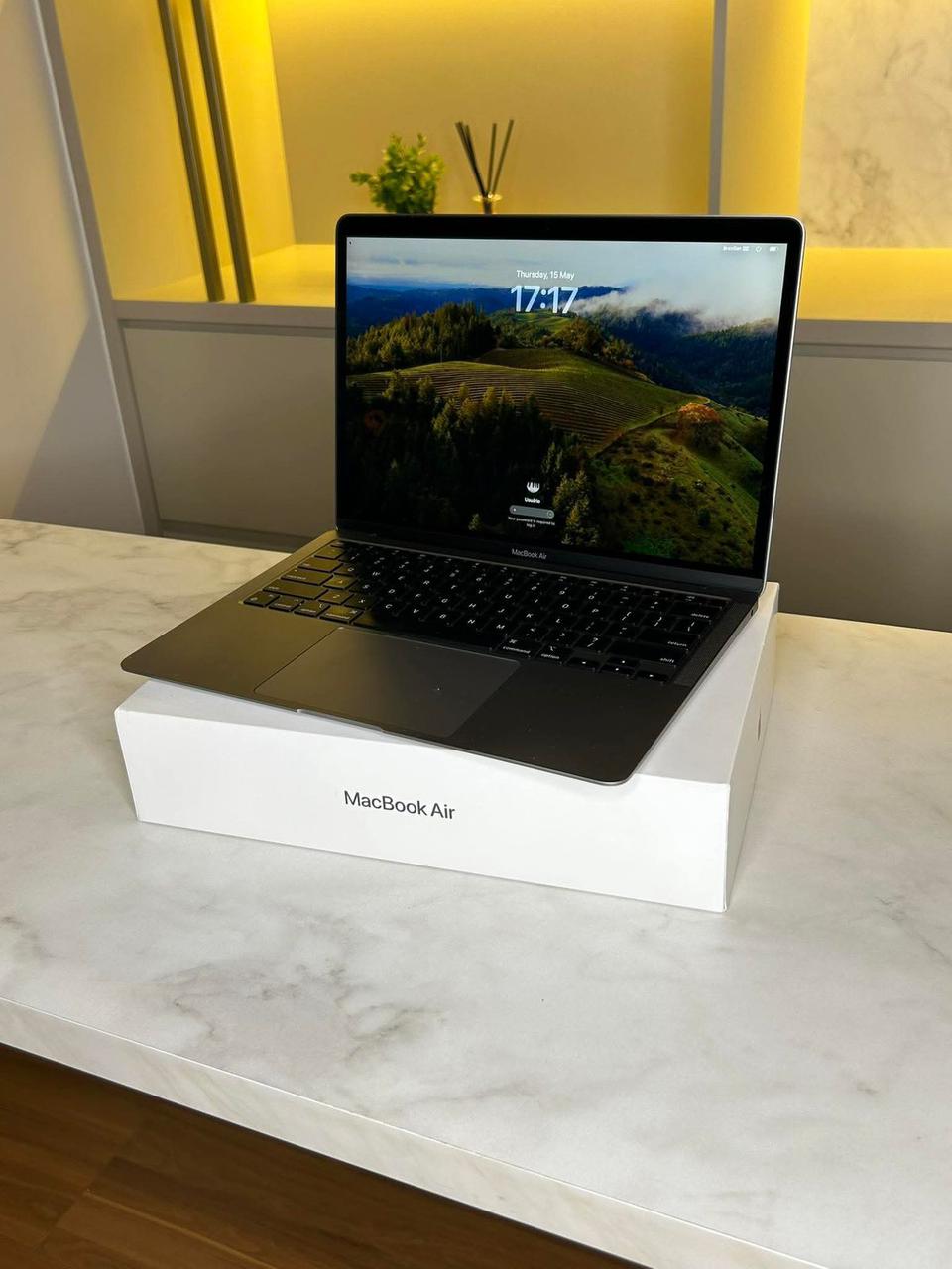 MacBook Air M1 13'' - 8GB RAM/ 256GB SSD - Pronta entrega