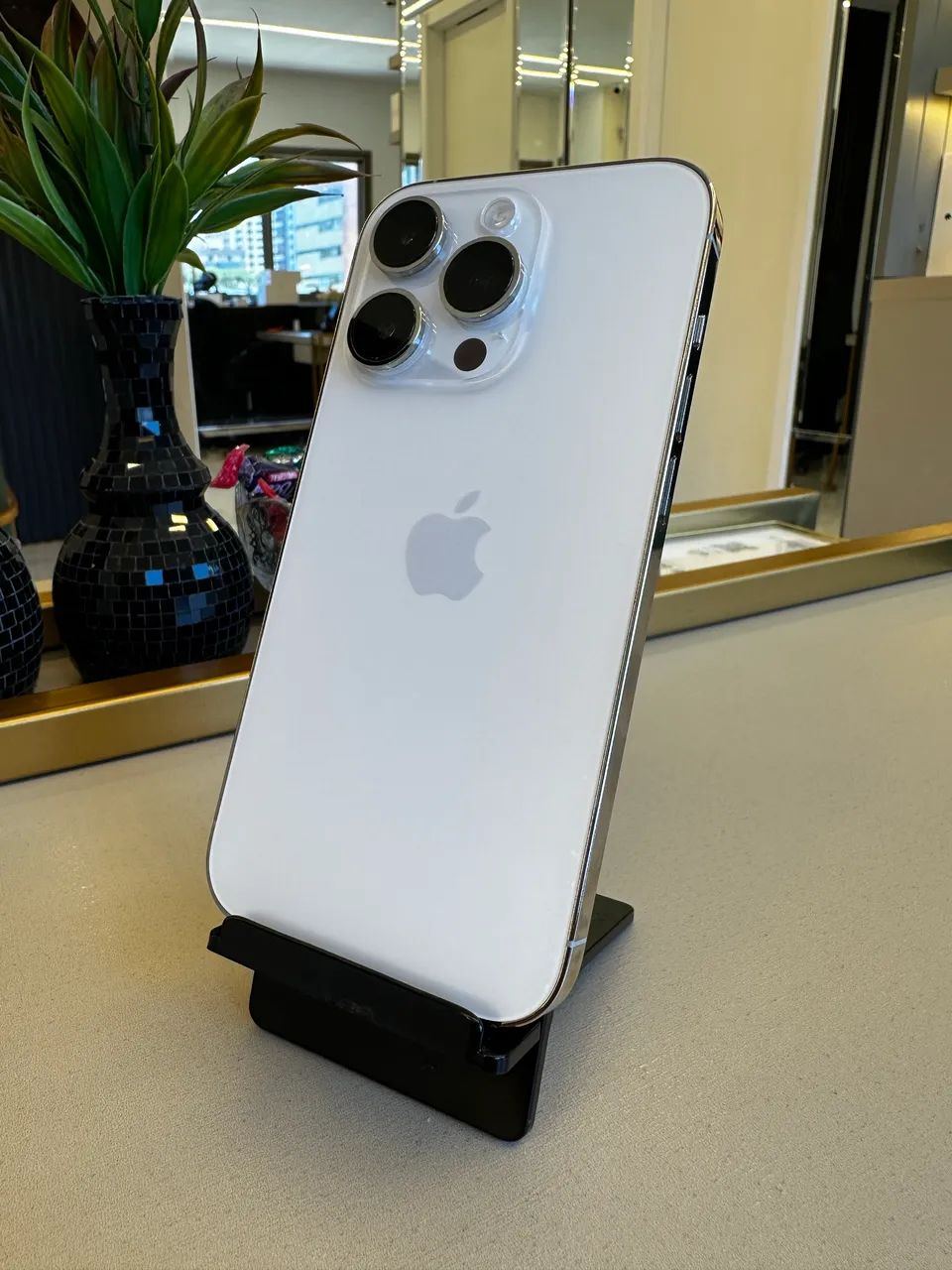 Apple iPhone 14 Pro 256GB - Seminovo