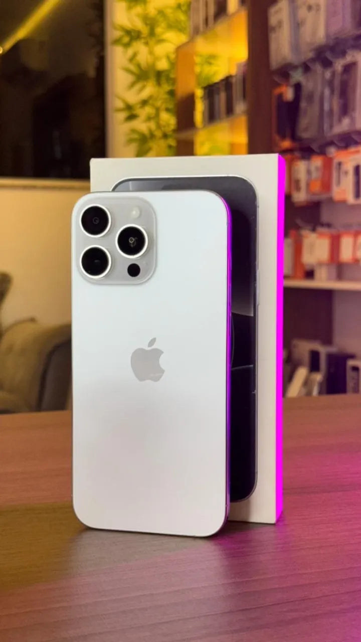 Apple iPhone 16 Pro Max 256GB - Seminovo