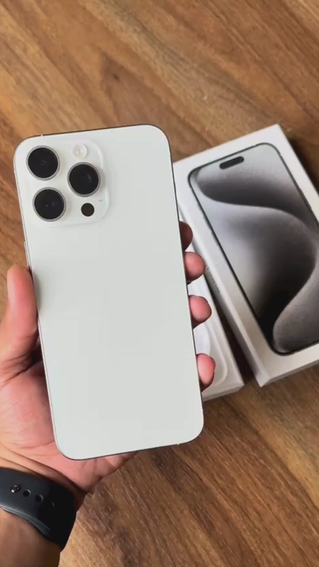 Apple iPhone 15 Pro Max 256GB - Seminovo