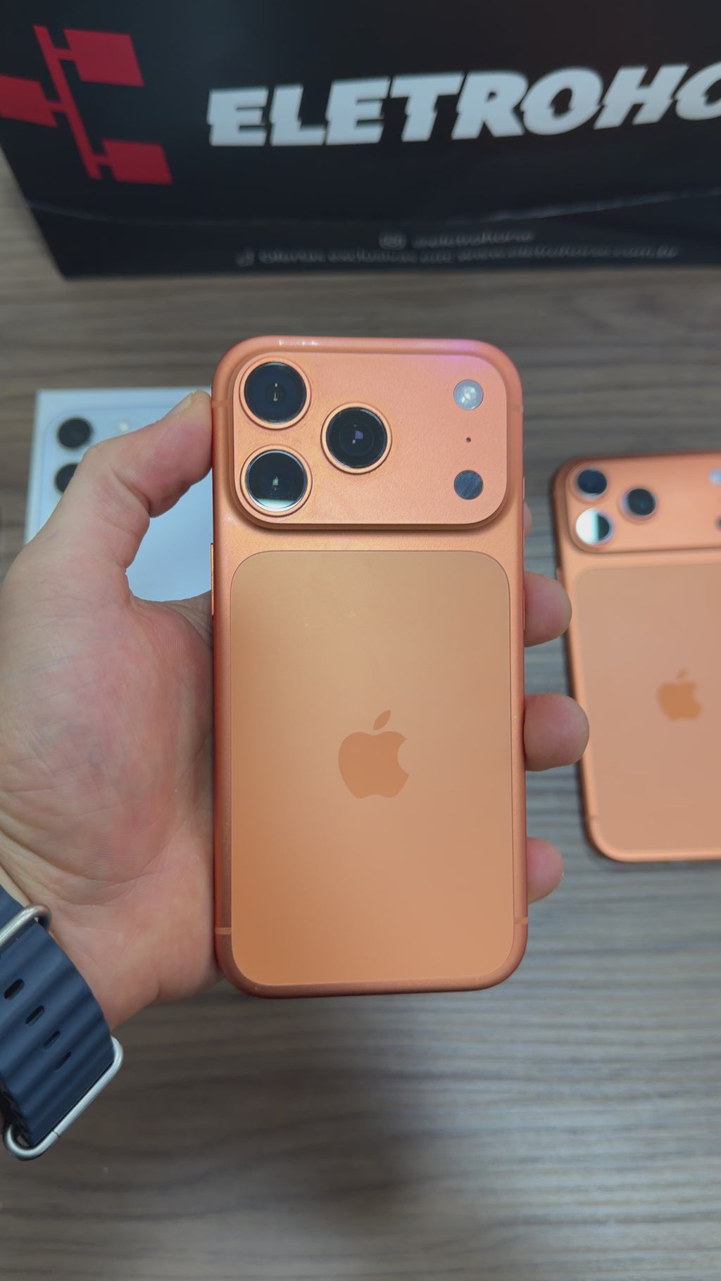 Outlet - iPhone 17 Pro de 256GB - Laranja